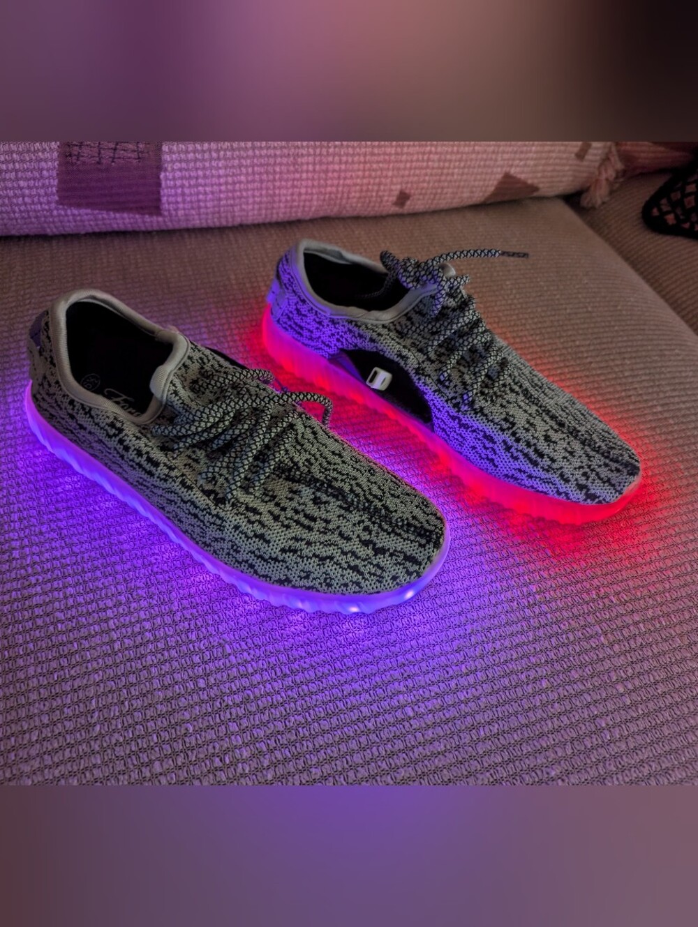Forever LED Light-Up Knit Women’s Sneakers in Black & White - Picture 2 of 9